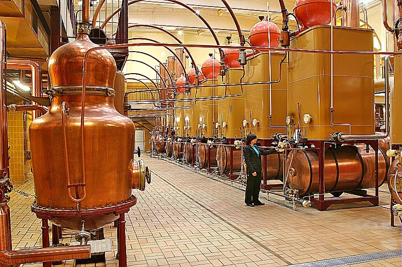 Distillerie cointreau pres d angers